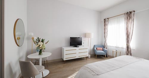 The Guest Suites at HSS Room